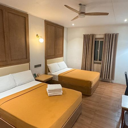 באגויו Metro Pines Inn מראה חיצוני תמונה
