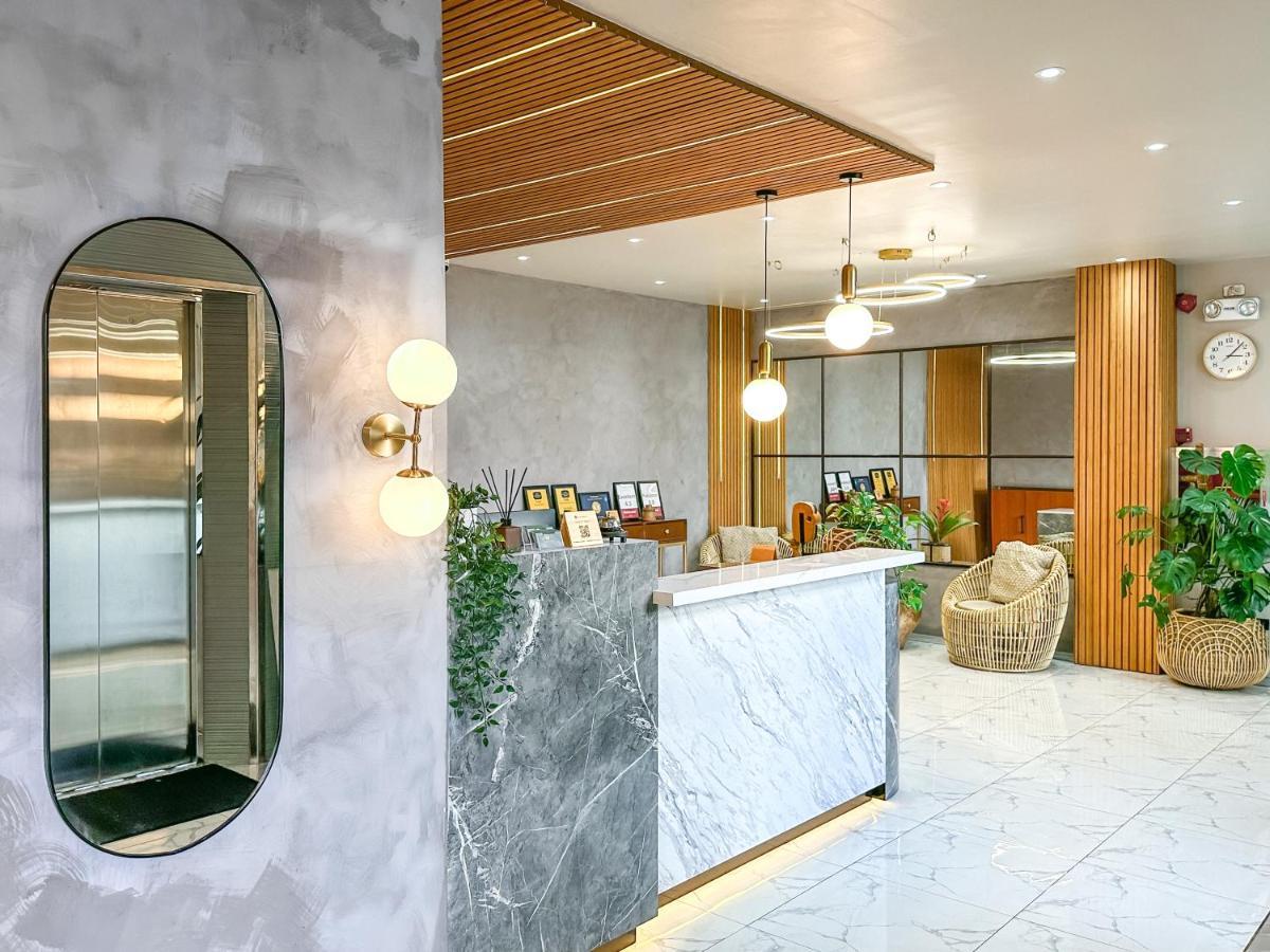 באגויו Metro Pines Inn מראה חיצוני תמונה